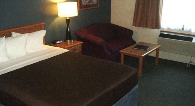 Americinn By Wyndham Sturgeon Bay Exterior photo