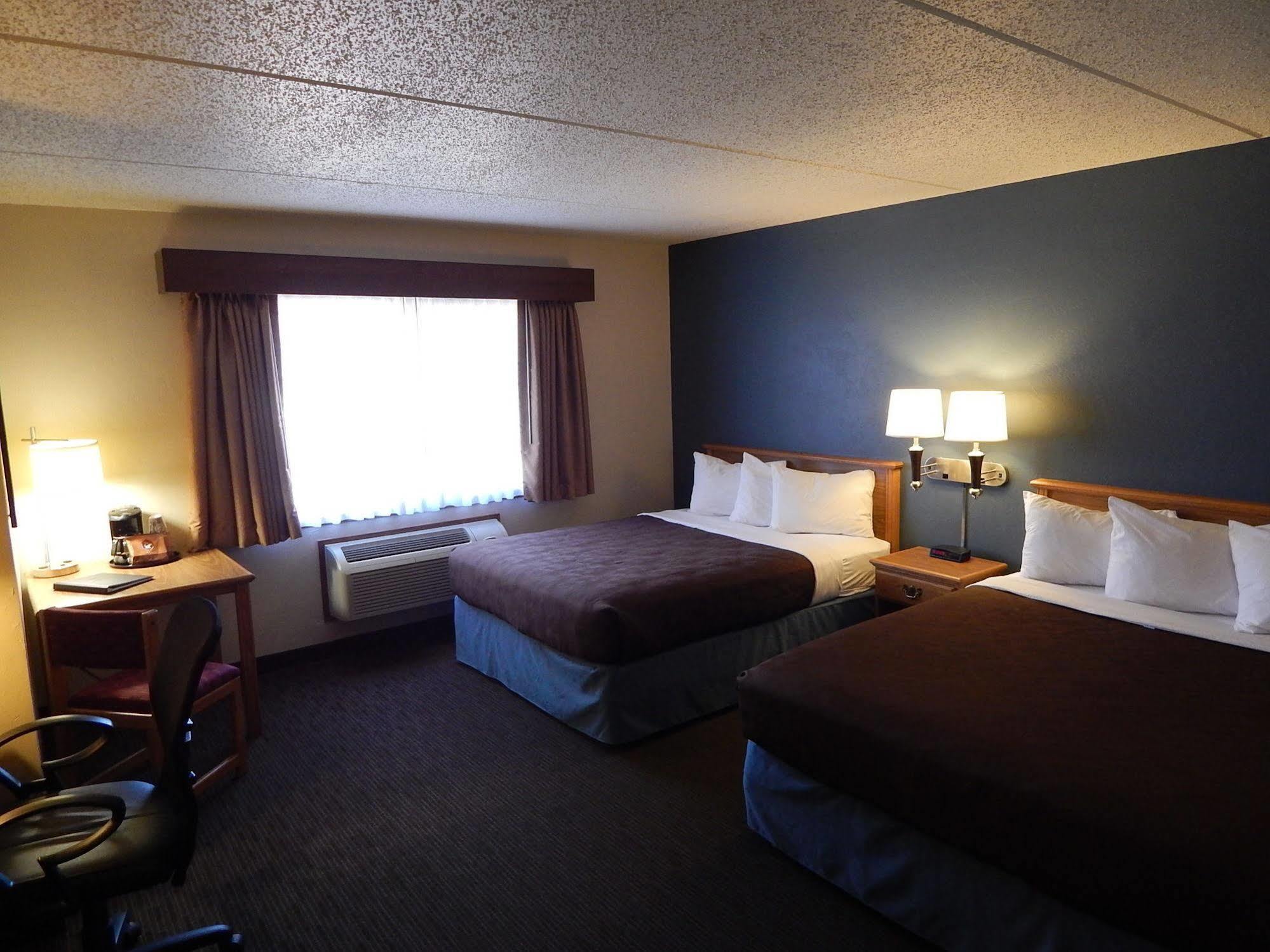 Americinn By Wyndham Sturgeon Bay Exterior photo